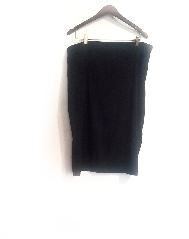 Shape Fix Black pencil skirt